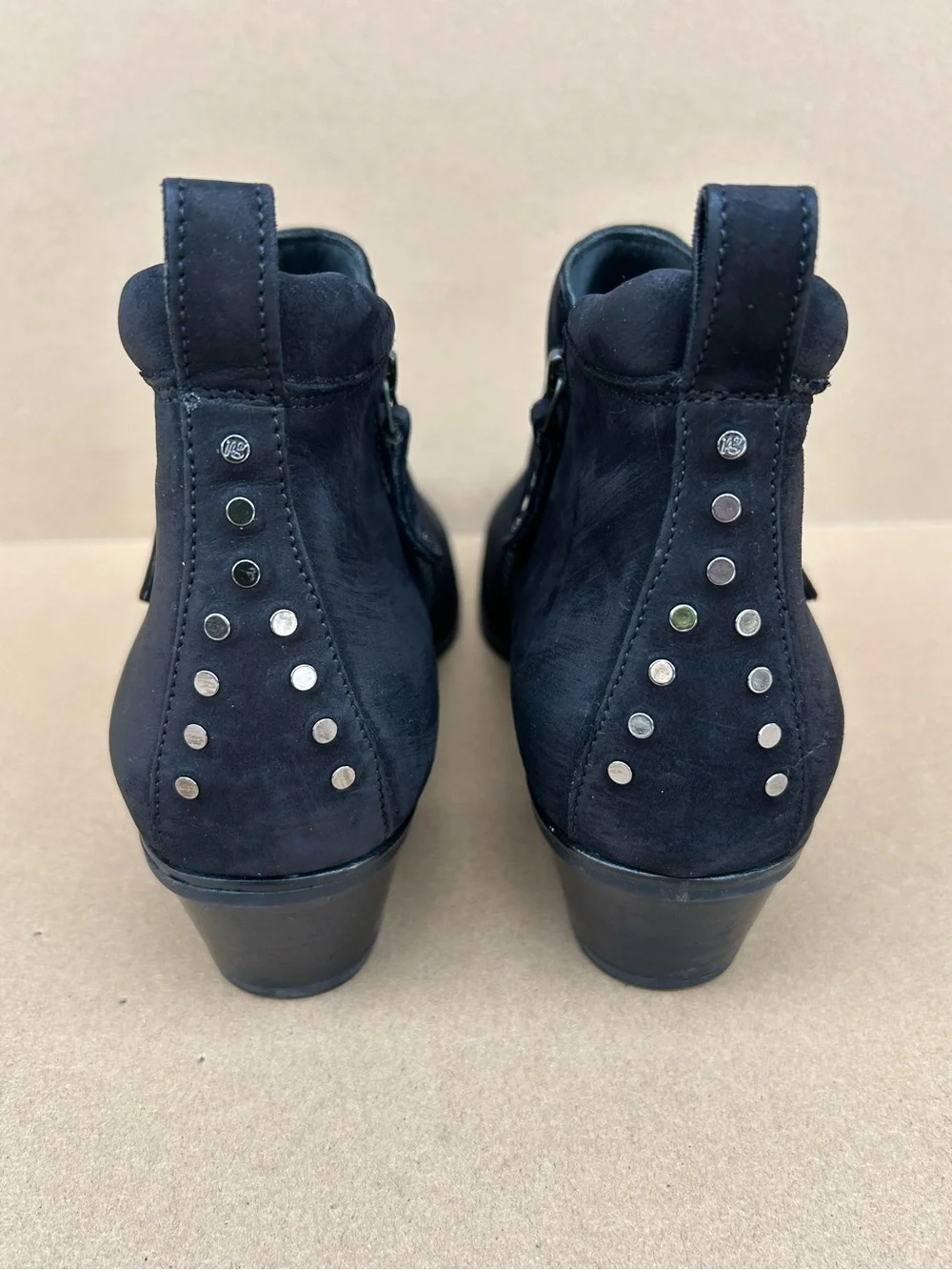 Paul Greene Munchen Suede Ankle booties Studded Black Women’s 7 Double Zip